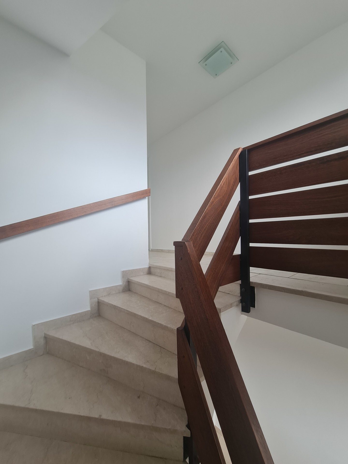 Immobilienangebot - Regen - Alle - Besser als Sparbuch - Grundbuch! Top saniertes MFH (4 WE) für Kapitalanleger o. Eigennutzer, 1a Lage
