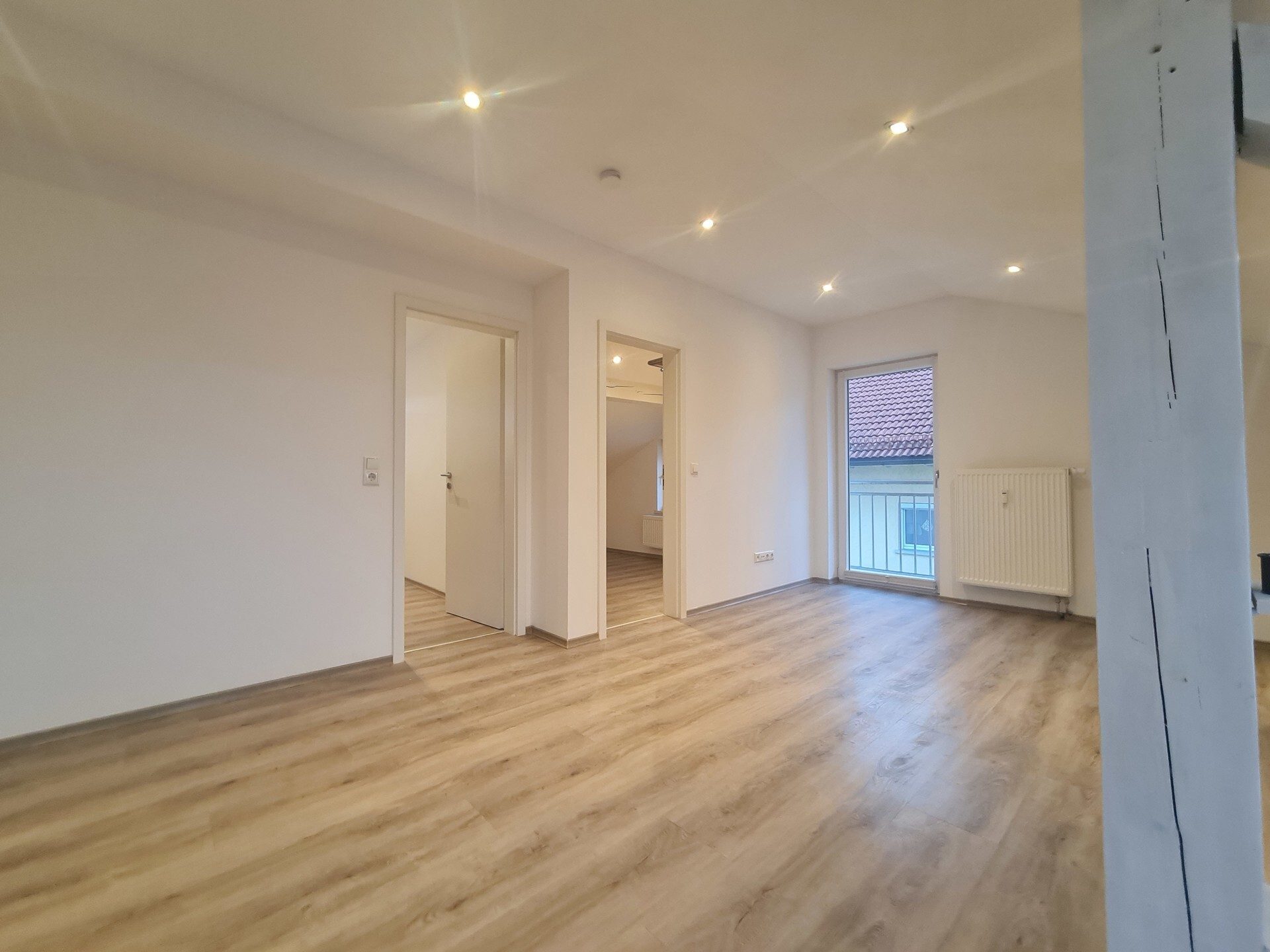 Immobilienangebot - Regen - Alle - Besser als Sparbuch - Grundbuch! Top saniertes MFH (4 WE) für Kapitalanleger o. Eigennutzer, 1a Lage