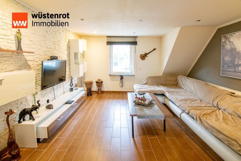 Immobilienangebot - Bietigheim-Bissingen - Alle - Sofort Einziehen ohne Sanierungsstress - schöne 2,5- Zimmerwohnung