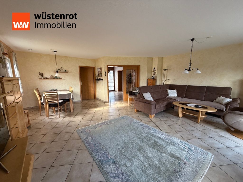 Immobilienangebot - Girod - Alle - Sehr gepflegtes Einfamilienhaus im beschaulichen Girod!