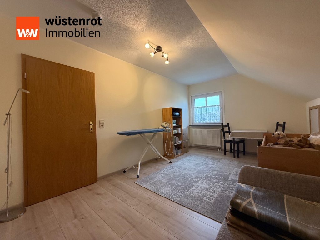 Immobilienangebot - Girod - Alle - Sehr gepflegtes Einfamilienhaus im beschaulichen Girod!