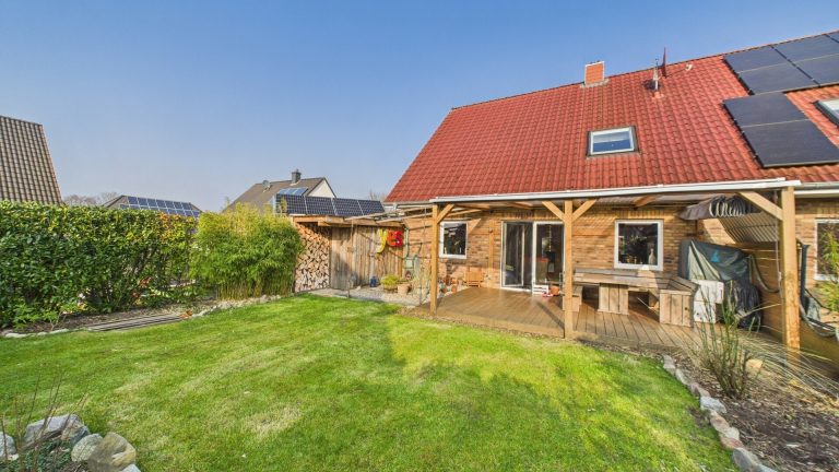 Immobilienangebot - Schwarzenbek - Alle - Junge DHH in Schwarzenbek
