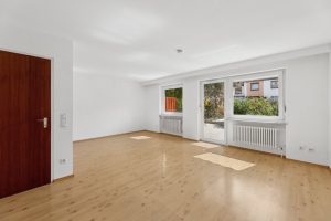 Immobilienangebot - Nürnberg - Alle - Top-gepflegtes Reihenhaus mit Dachstudio, Balkon 
und Garage in ruhiger Wohnlage. Sofort bezugsfrei!

Nürnberg-Langwasser