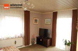 Immobilienangebot - Deggendorf / Deggenau - Alle - FÜR EIGENNUTZER ODER KAPITALANLEGER! GEPFLEGTES DREIFAMILIENHAUS IN RUHIGER LAGE DEGGENDORF/DEGGENAU
