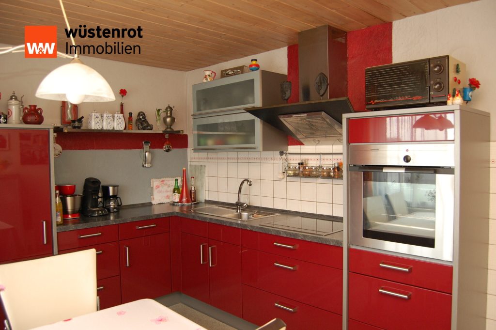 Immobilienangebot - Deggendorf / Deggenau - Alle - FÜR EIGENNUTZER ODER KAPITALANLEGER! GEPFLEGTES DREIFAMILIENHAUS IN RUHIGER LAGE DEGGENDORF/DEGGENAU