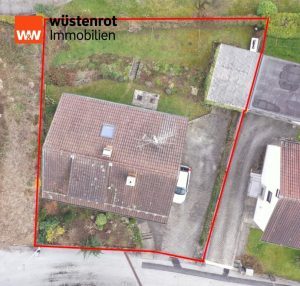Immobilienangebot - Deggendorf / Deggenau - Alle - FÜR EIGENNUTZER ODER KAPITALANLEGER! GEPFLEGTES DREIFAMILIENHAUS IN RUHIGER LAGE DEGGENDORF/DEGGENAU