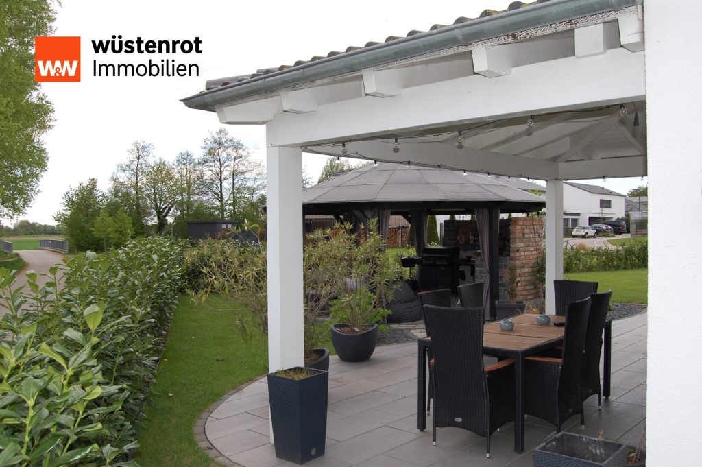 Immobilienangebot - Kirchroth - Alle - Energieeffizient & modern Wohnen! Neuwertiges EFH mit Doppelgarage und schönen Garten in Kirchroth