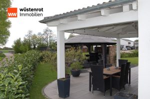 Immobilienangebot - Kirchroth - Alle - Energieeffizient & modern Wohnen! Neuwertiges EFH mit Doppelgarage und schönen Garten in Kirchroth