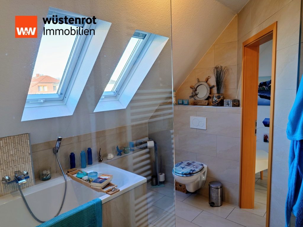 Immobilienangebot - Braunschweig-Hondelage - Alle - 3 Zimmer hat dieses hübsche Häuschen mit Nordseeflair zu bieten. Es ist saniert und modernisiert!