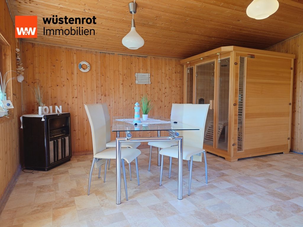 Immobilienangebot - Braunschweig-Hondelage - Alle - 3 Zimmer hat dieses hübsche Häuschen mit Nordseeflair zu bieten. Es ist saniert und modernisiert!