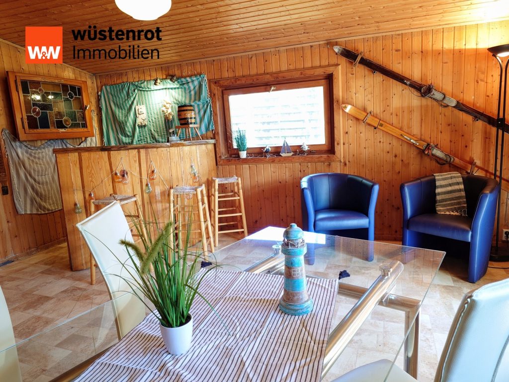 Immobilienangebot - Braunschweig-Hondelage - Alle - 3 Zimmer hat dieses hübsche Häuschen mit Nordseeflair zu bieten. Es ist saniert und modernisiert!