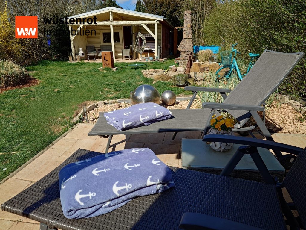 Immobilienangebot - Braunschweig-Hondelage - Alle - 3 Zimmer hat dieses hübsche Häuschen mit Nordseeflair zu bieten. Es ist saniert und modernisiert!