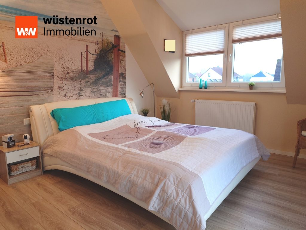Immobilienangebot - Braunschweig-Hondelage - Alle - 3 Zimmer hat dieses hübsche Häuschen mit Nordseeflair zu bieten. Es ist saniert und modernisiert!