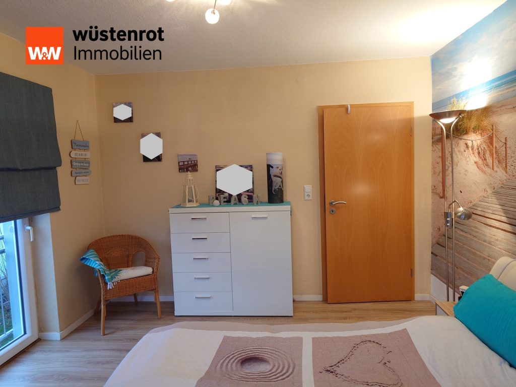 Immobilienangebot - Braunschweig-Hondelage - Alle - 3 Zimmer hat dieses hübsche Häuschen mit Nordseeflair zu bieten. Es ist saniert und modernisiert!