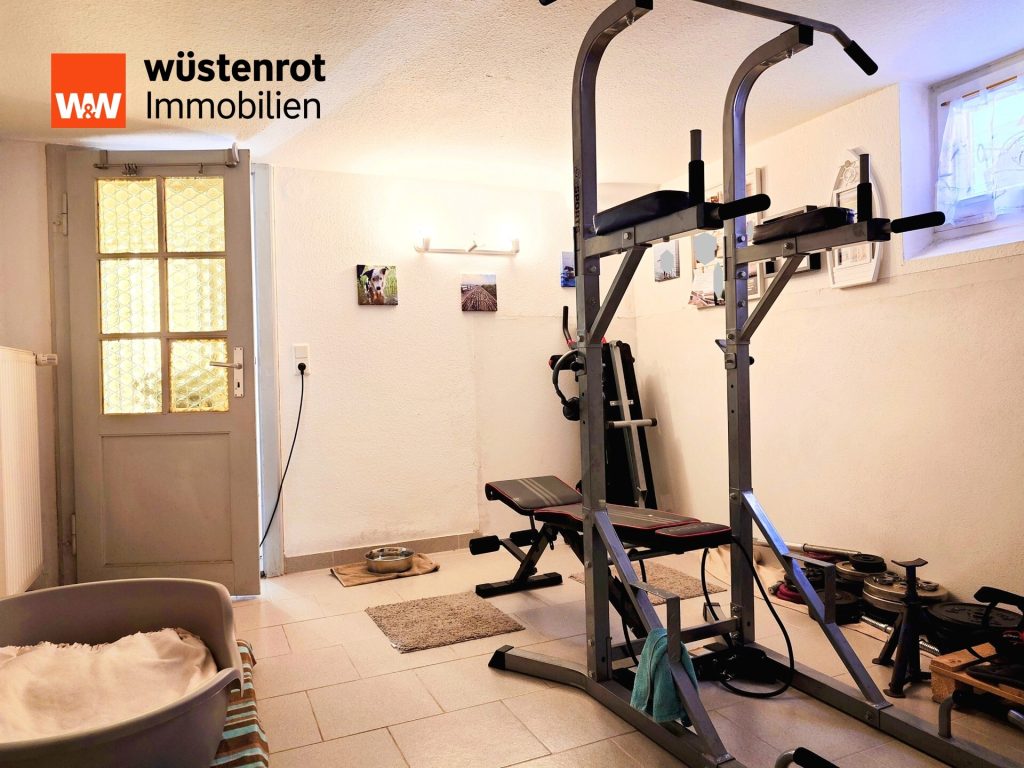 Immobilienangebot - Braunschweig-Hondelage - Alle - 3 Zimmer hat dieses hübsche Häuschen mit Nordseeflair zu bieten. Es ist saniert und modernisiert!