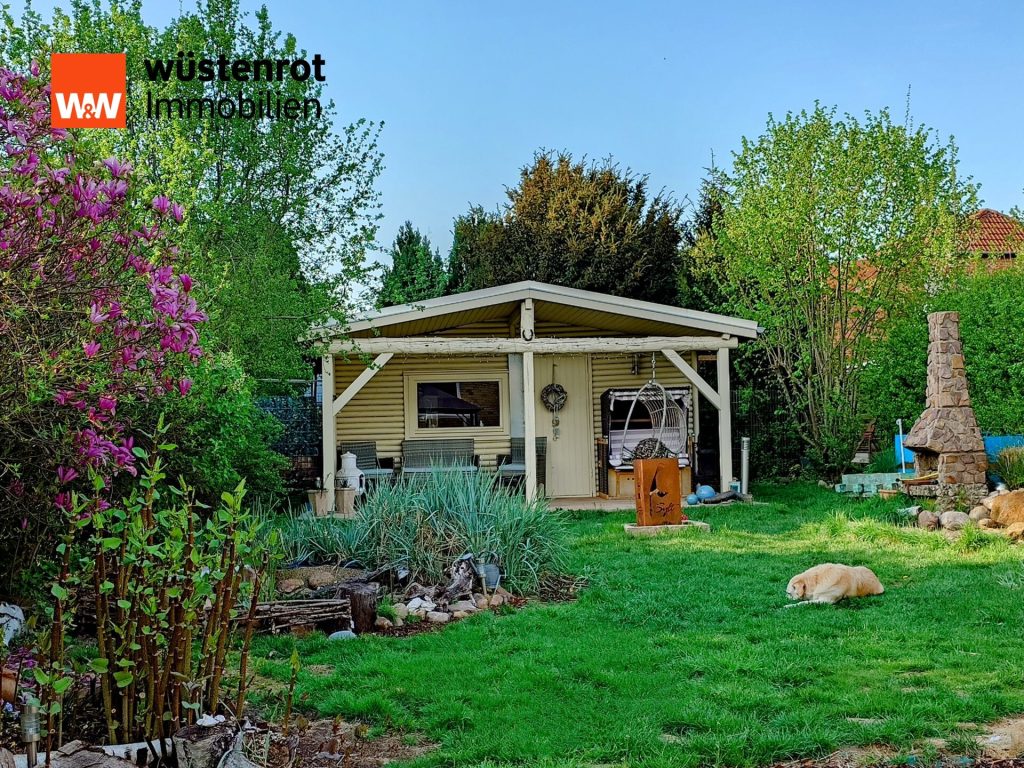 Immobilienangebot - Braunschweig-Hondelage - Alle - 3 Zimmer hat dieses hübsche Häuschen mit Nordseeflair zu bieten. Es ist saniert und modernisiert!