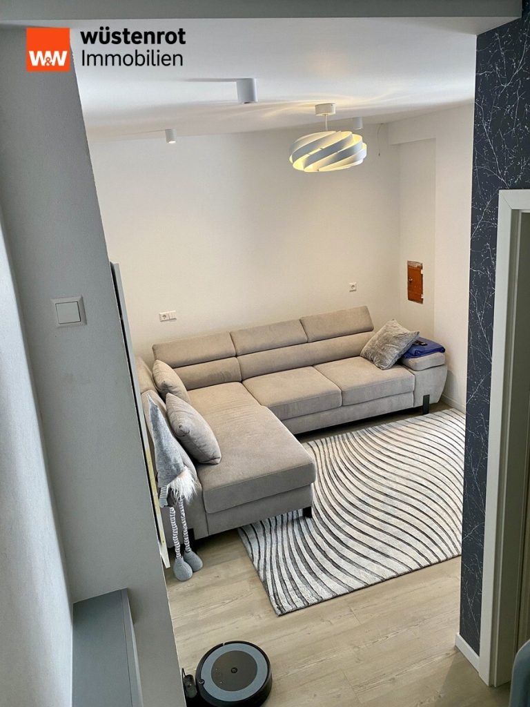 Immobilienangebot - Lörrach - Alle - Liebevoll saniertes 5-Zimmer-Reihenmittelhaus in Lörrach-Stetten in direkter Grenznähe zur Schweiz