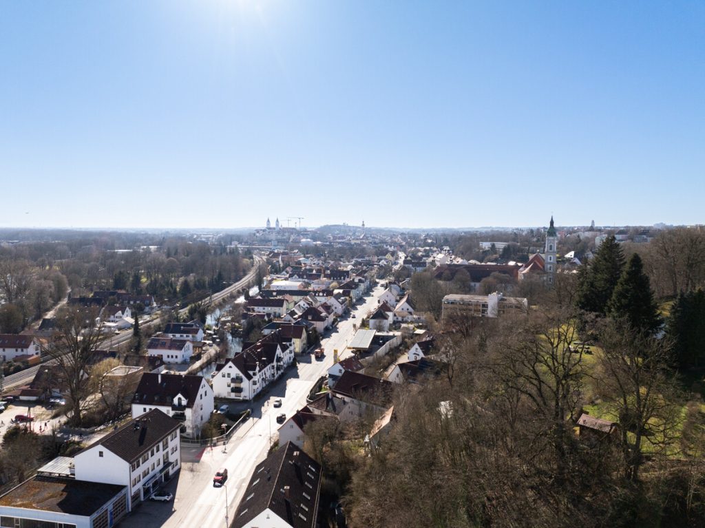 Immobilienangebot - Freising - Alle - Ein bereits aufgeteiltes MFH mit 9 Wohnungen, Tiefgarage, solider Mietrendite