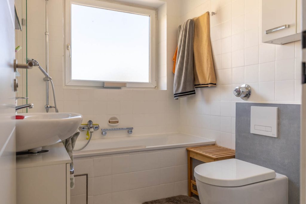Immobilienangebot - Freising - Alle - Ein bereits aufgeteiltes MFH mit 9 Wohnungen, Tiefgarage, solider Mietrendite
