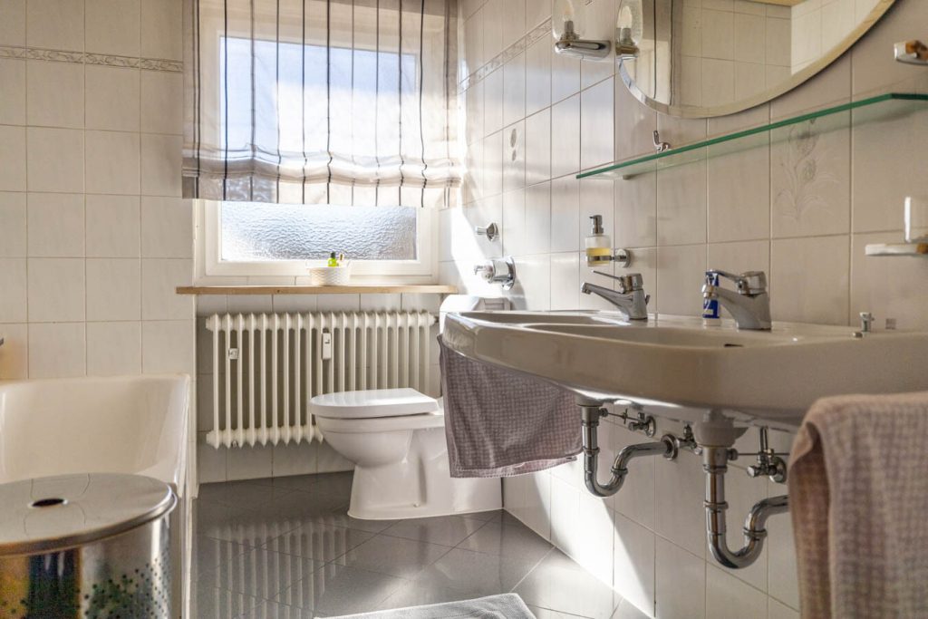 Immobilienangebot - Freising - Alle - Ein bereits aufgeteiltes MFH mit 9 Wohnungen, Tiefgarage, solider Mietrendite