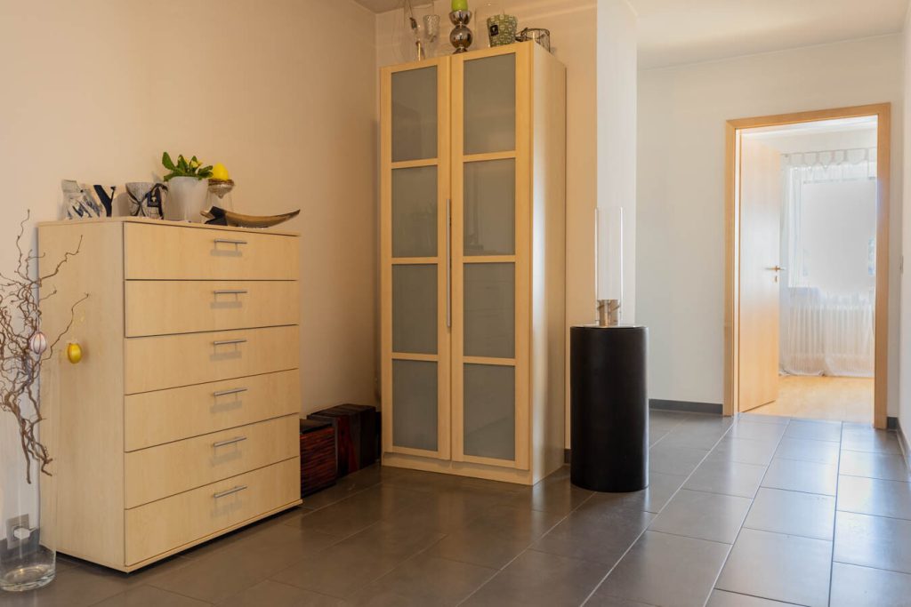Immobilienangebot - Freising - Alle - Ein bereits aufgeteiltes MFH mit 9 Wohnungen, Tiefgarage, solider Mietrendite