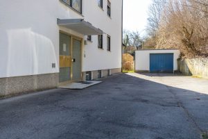 Immobilienangebot - Freising - Alle - Ein bereits aufgeteiltes MFH mit 9 Wohnungen, Tiefgarage, solider Mietrendite