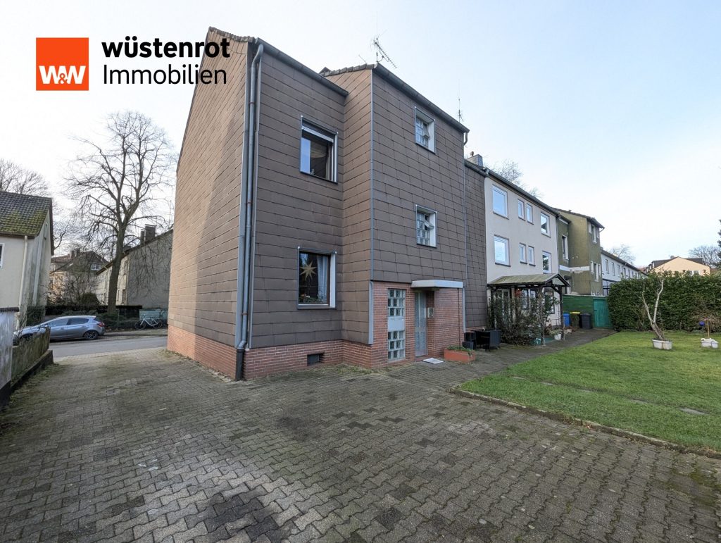 Immobilienangebot - Essen - Alle - Attraktives 4-Familienhaus mit flexibler Nutzung – Hauptwohnung auf Wunsch frei verfügbar!