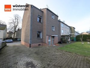 Immobilienangebot - Essen - Alle - Attraktives 4-Familienhaus mit flexibler Nutzung – Hauptwohnung auf Wunsch frei verfügbar!