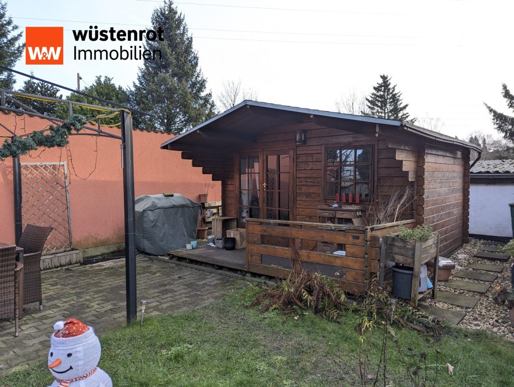 Immobilienangebot - Essen - Alle - Attraktives 4-Familienhaus mit flexibler Nutzung – Hauptwohnung auf Wunsch frei verfügbar!