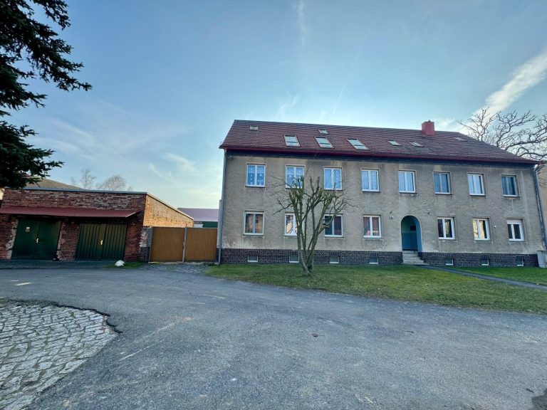 Immobilienangebot - Rohrbeck - Alle - Mehrfamilienhaus mit Potenzial – Kapitalanlage & Lebens(t)raum mit PV-Anlage und Ausbaureserve