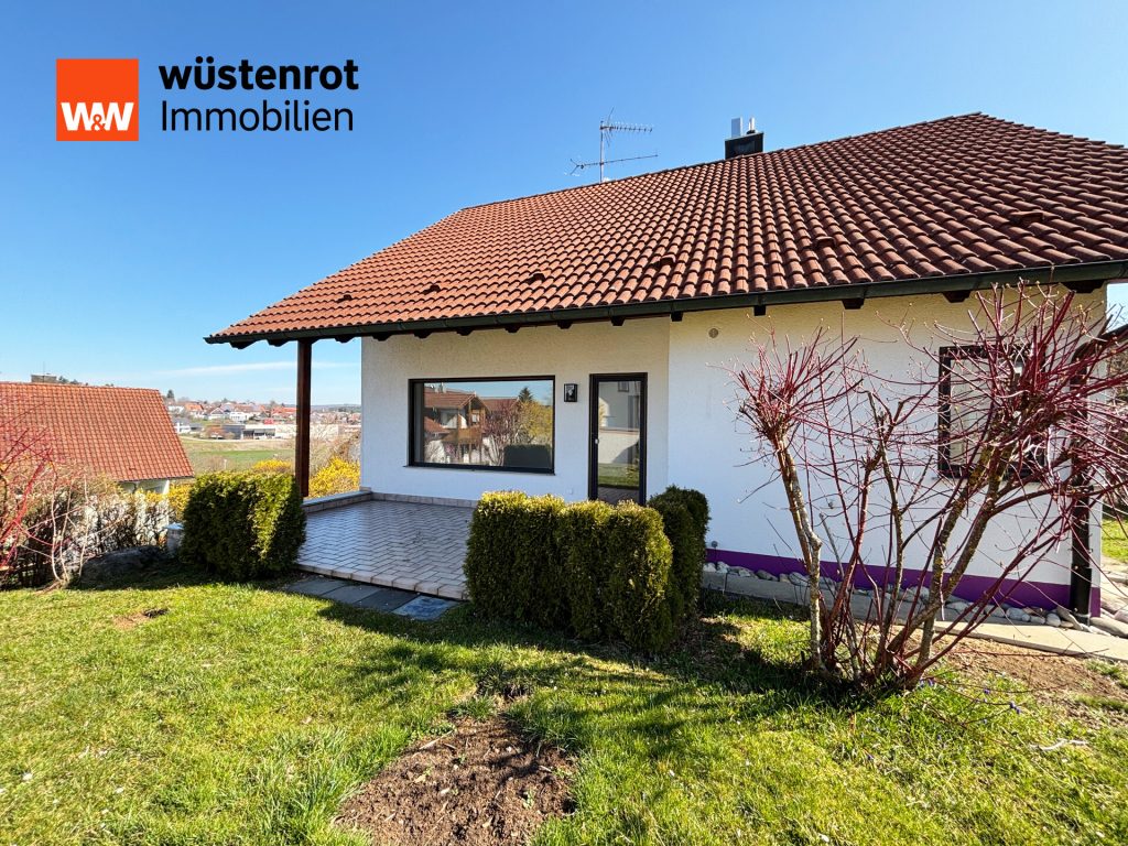 Immobilienangebot - Emmingen-Liptingen / Emmingen - Alle - Heimkommen & Durchatmen. 5 Zimmer auf 115 m². Familienidylle mit großem Garten, Keller und Garage.