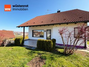 Immobilienangebot - Emmingen-Liptingen / Emmingen - Alle - Heimkommen & Durchatmen. 5 Zimmer auf 115 m². Familienidylle mit großem Garten, Keller und Garage.
