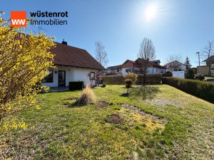 Immobilienangebot - Emmingen-Liptingen / Emmingen - Alle - Heimkommen & Durchatmen. 5 Zimmer auf 115 m². Familienidylle mit großem Garten, Keller und Garage.