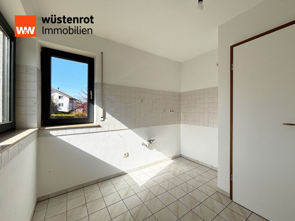 Immobilienangebot - Emmingen-Liptingen / Emmingen - Alle - Heimkommen & Durchatmen. 5 Zimmer auf 115 m². Familienidylle mit großem Garten, Keller und Garage.