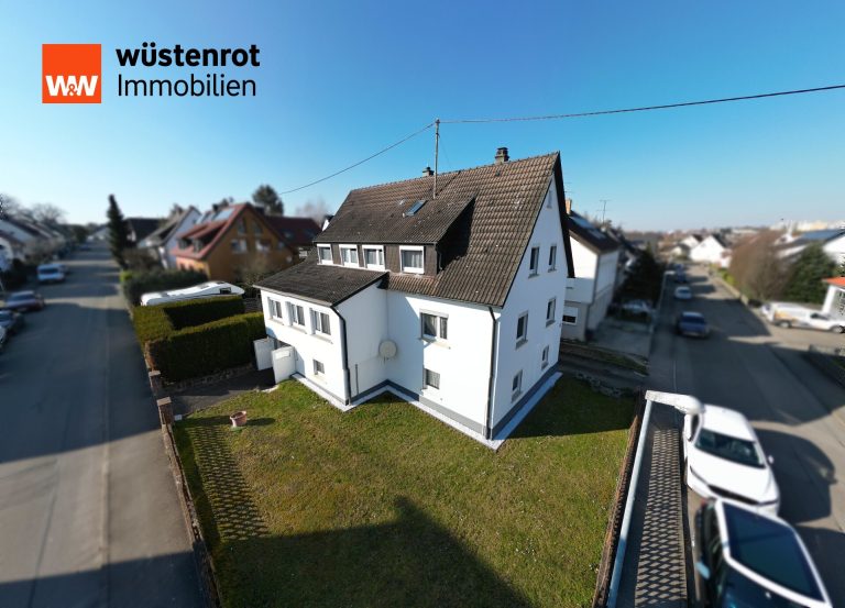 Immobilienangebot - Böblingen / Dagersheim - Alle - Großzügiges Zweifamilienhaus mit Garten & Garage in ruhiger Lage - ideal für Familien!