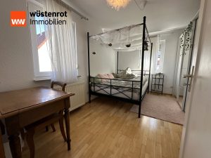 Immobilienangebot - Burladingen / Killer - Alle - Wohnen mit Komfort: Großzügiges Haus mit Garten und viel Stauraum