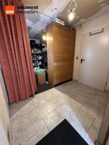 Immobilienangebot - Burladingen / Killer - Alle - Wohnen mit Komfort: Großzügiges Haus mit Garten und viel Stauraum