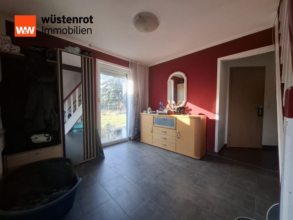 Immobilienangebot - Aken - Alle - Endlich Eigentum! Schöner Wohnen in Aken mit großzügiger Grünlandschaft in beliebter Lage!
