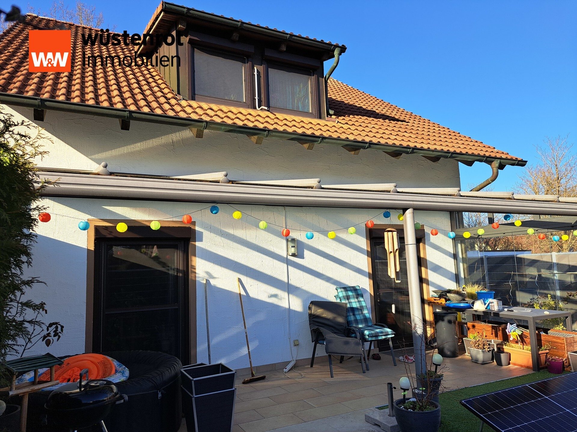 Immobilienangebot - Ingolstadt - Alle - Ruhig gelegene DHH mit kleinem Garten und Garage nähe Klinikum