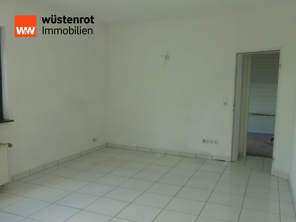 Immobilienangebot - Solingen / Wald - Alle - xxx Kaufpreissenkung xxx-Freistehendes Einfamilienhaus auf großem Grundstück in Solingen-Wald