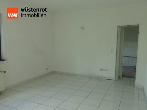 Immobilienangebot - Solingen / Wald - Alle - xxx Kaufpreissenkung xxx-Freistehendes Einfamilienhaus auf großem Grundstück in Solingen-Wald
