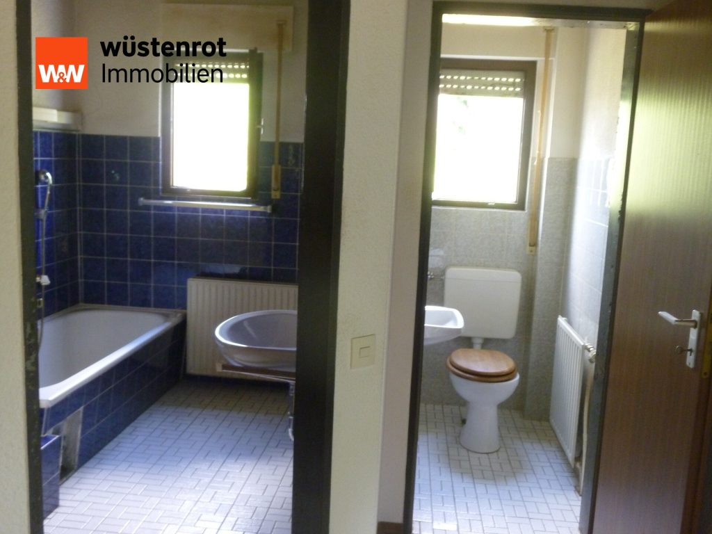 Immobilienangebot - Solingen / Wald - Alle - xxx Kaufpreissenkung xxx-Freistehendes Einfamilienhaus auf großem Grundstück in Solingen-Wald