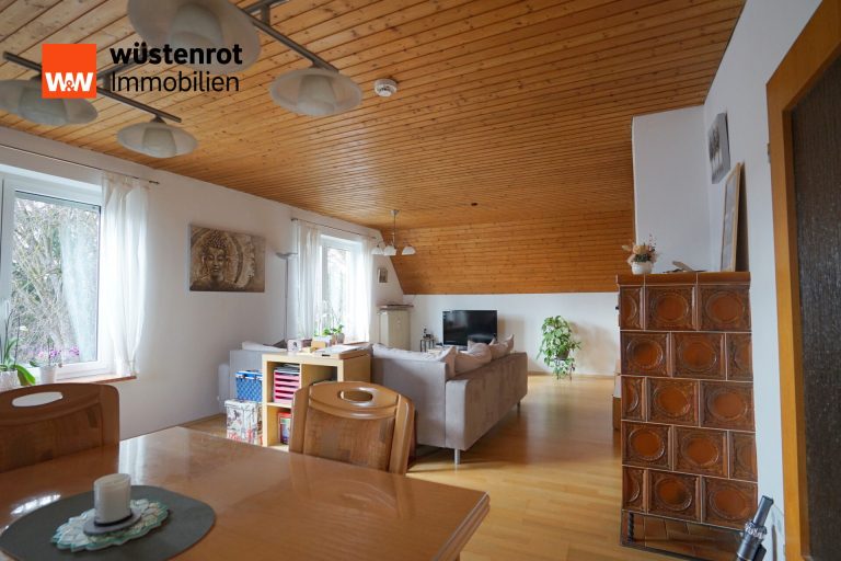 Immobilienangebot - Bad Wörishofen - Alle - Charmante Dachgeschosswohnung mit zustätzlichem Raum im Dachspitz!