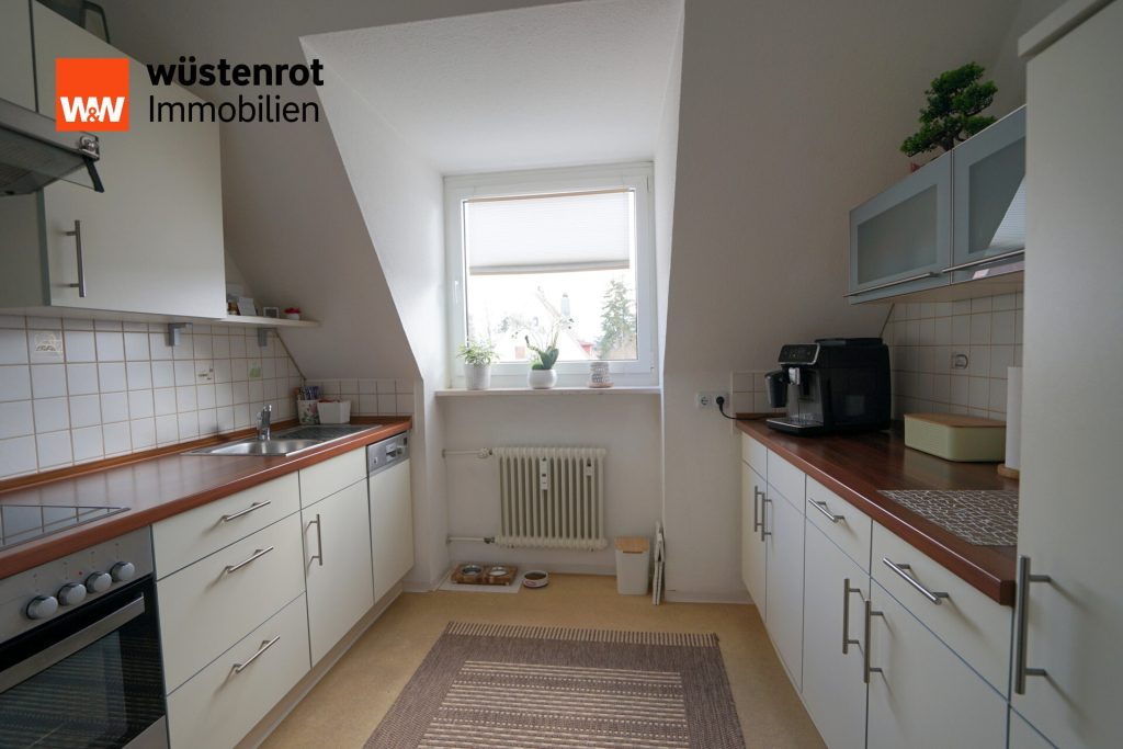 Immobilienangebot - Bad Wörishofen - Alle - Charmante Dachgeschosswohnung mit zustätzlichem Raum im Dachspitz!
