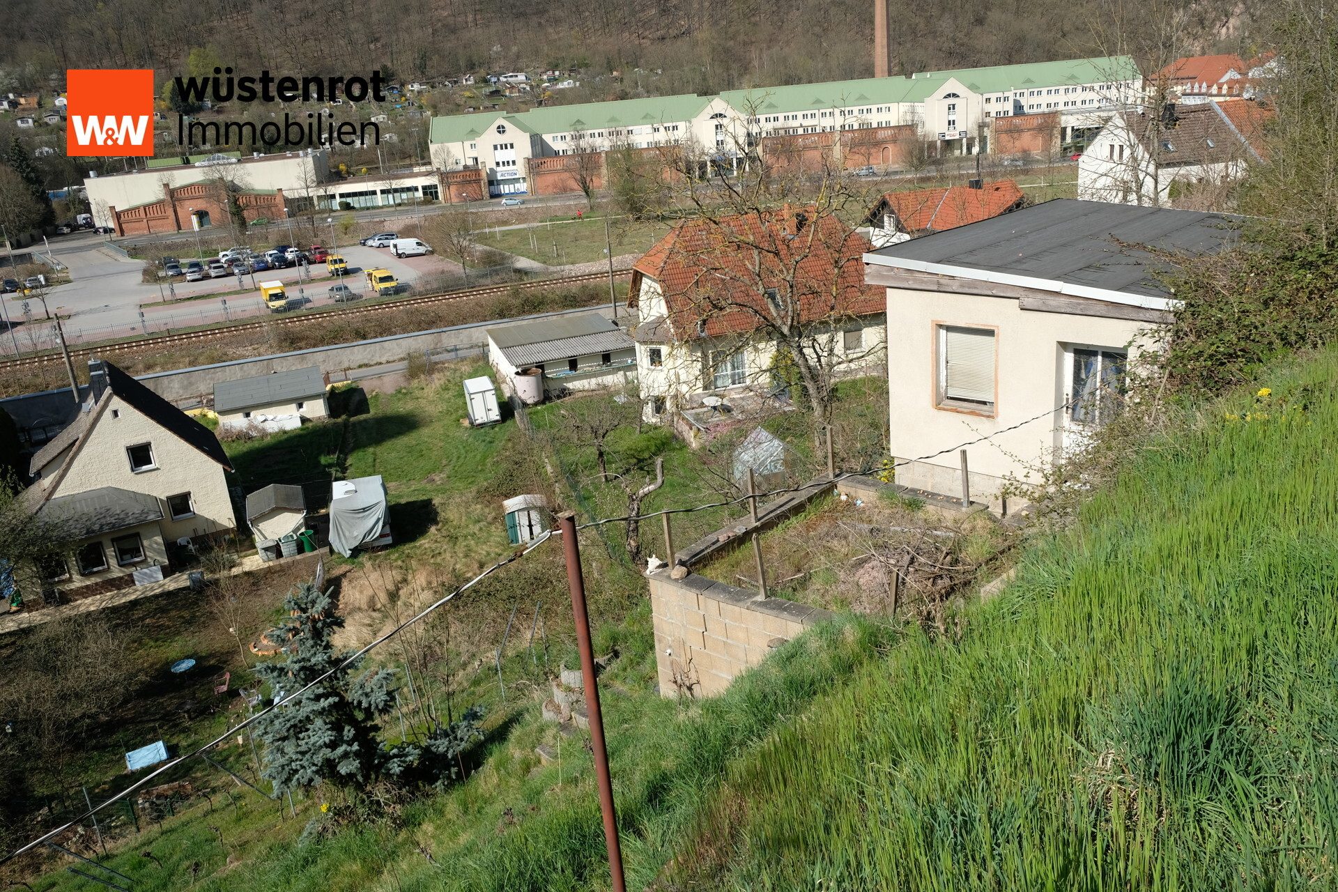 Immobilienangebot - Meißen - Alle - Traumhaftes Hanggrundstück in Meißen – Historischer Weinberg mit Potenzial