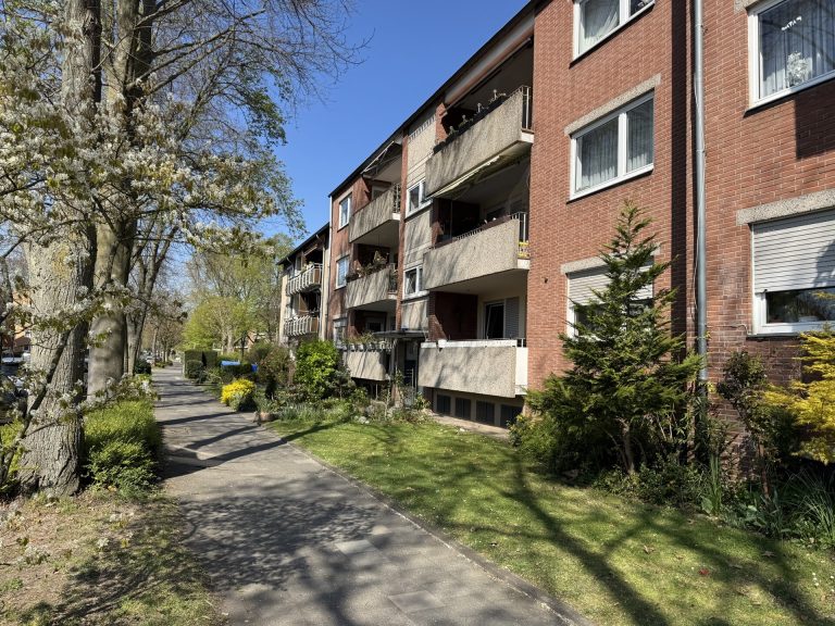 Immobilienangebot - Neuss / Neusserfurth - Alle - Charmante Eigentumswohnung 
Modernisiert & teilmöbliert – sofort einziehen oder vermieten