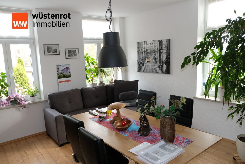 Immobilienangebot - Mittweida - Alle - Traumhafte Doppelhaushälfte mit Weitblick – kernsaniertes Schmuckstück in ruhiger Lage von Mittweida