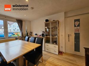 Immobilienangebot - Wellendingen - Alle - Halten Sie Ihre Pferde direkt an Ihrem wundervollen neuen Domizil in bester Lage von Wellendingen.
