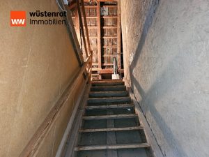 Immobilienangebot - Wellendingen - Alle - Halten Sie Ihre Pferde direkt an Ihrem wundervollen neuen Domizil in bester Lage von Wellendingen.