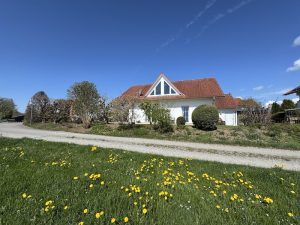 Immobilienangebot - Kißlegg / Waltershofen - Alle - Sonnendurchflutetes Traumhaus in herrlicher Allgäuer Lage – einziehen und wohlfühlen!